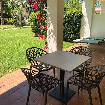 Apartamento Aloha Gardens By Vacation Care *