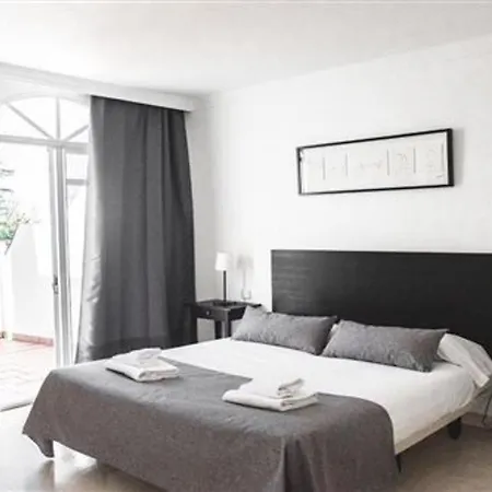 Apartamento Aloha Gardens By Vacation Care *